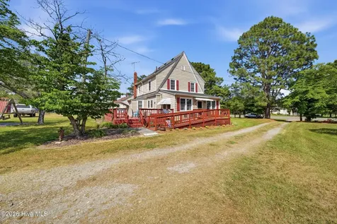 1378 N Nc Highway 32 N Corapeake NC 27926