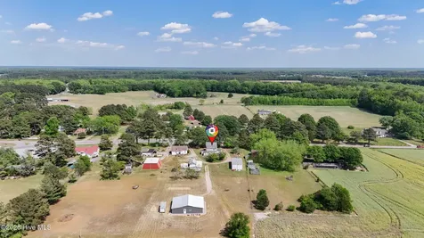 1378 N Nc Highway 32 N Corapeake NC 27926