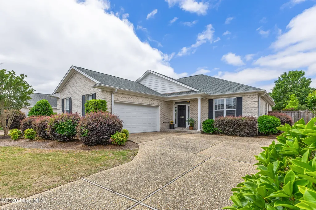 1124 Garden Club Way Leland NC 28451