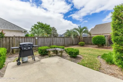1124 Garden Club Way Leland NC 28451