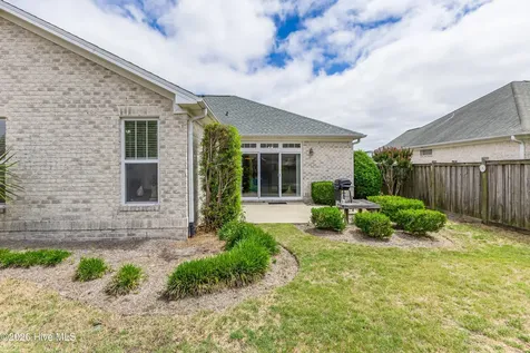 1124 Garden Club Way Leland NC 28451