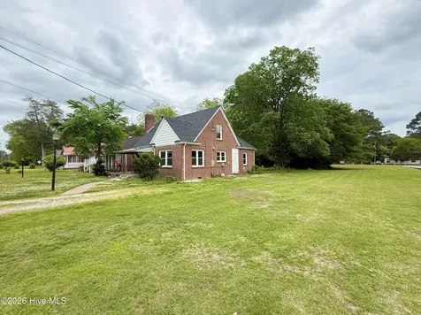 513 E Main Street Plymouth NC 27962