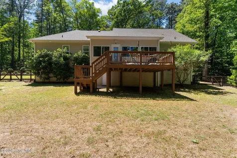 1659 E Indiana Avenue Southern Pines NC 28387