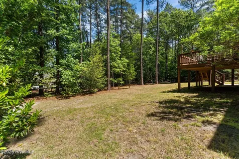 1659 E Indiana Avenue Southern Pines NC 28387