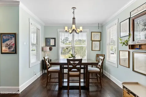 1236 N Caswell Avenue Southport NC 28461