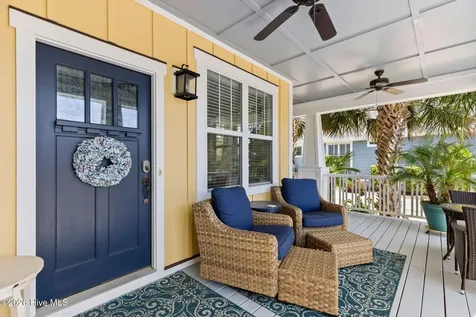 1236 N Caswell Avenue Southport NC 28461