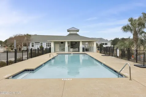 1236 N Caswell Avenue Southport NC 28461