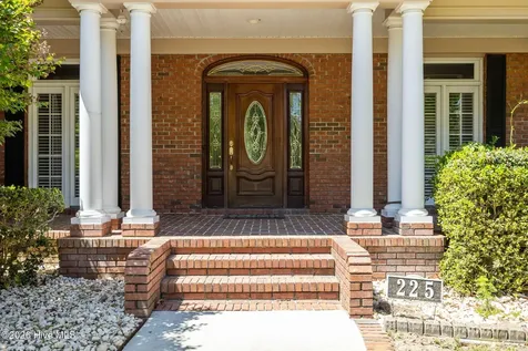225 Shearwater Drive Hampstead NC 28443
