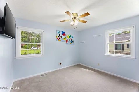 409 Bradford Drive New Bern NC 28560