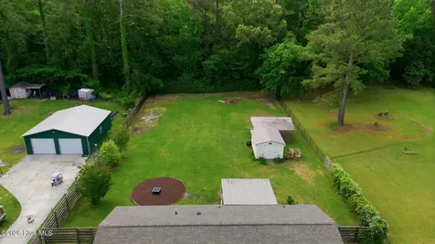 409 Bradford Drive New Bern NC 28560