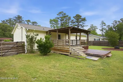 409 Bradford Drive New Bern NC 28560