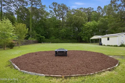409 Bradford Drive New Bern NC 28560