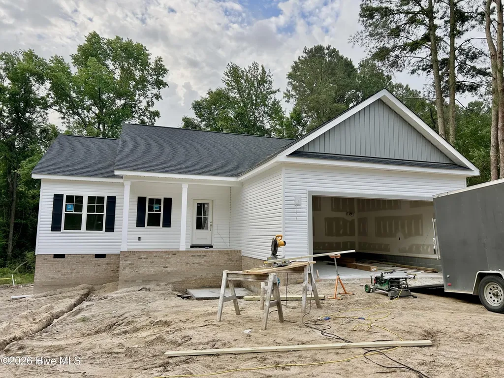 1721 Walnut Run Drive Deep Run NC 28525