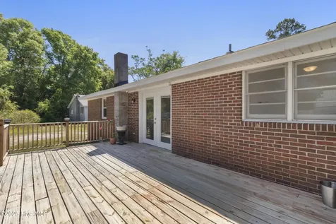 624 Jabbertown Road Southport NC 28461