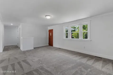 624 Jabbertown Road Southport NC 28461