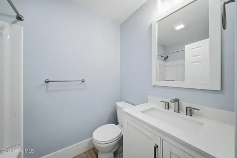 1719 Old Folkstone Road Sneads Ferry NC 28460