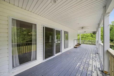 614 Cape Fear Drive Burgaw NC 28425