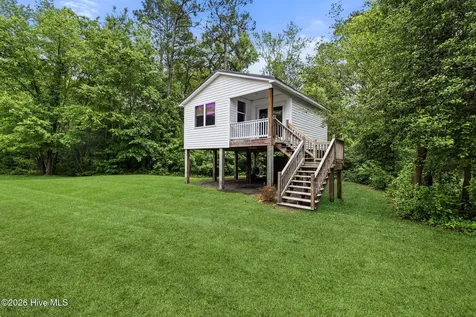 614 Cape Fear Drive Burgaw NC 28425