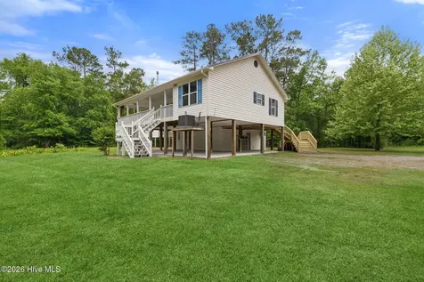 614 Cape Fear Drive Burgaw NC 28425