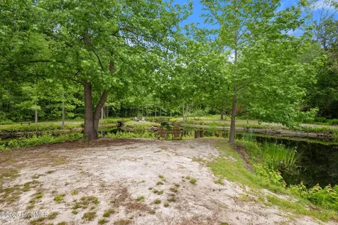 614 Cape Fear Drive Burgaw NC 28425