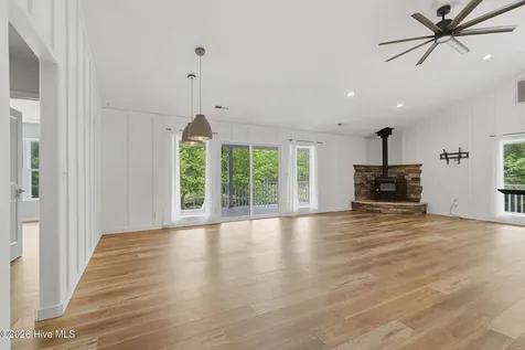 614 Cape Fear Drive Burgaw NC 28425