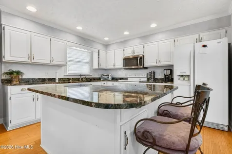 33 Raeford Street Ocean Isle Beach NC 28469