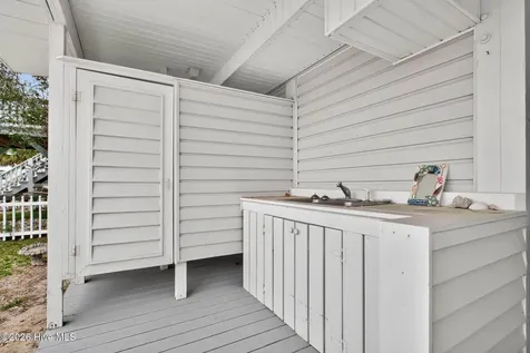 33 Raeford Street Ocean Isle Beach NC 28469