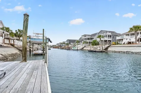 33 Raeford Street Ocean Isle Beach NC 28469