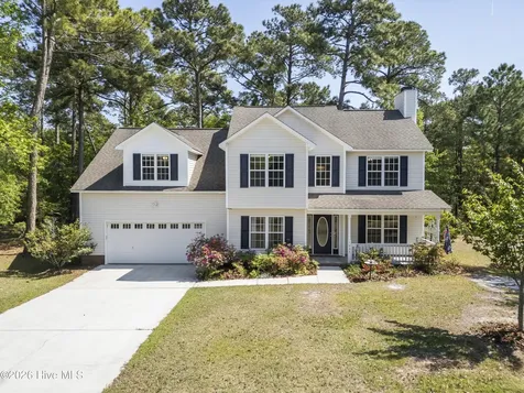 1643 Chadwick Shores Drive Sneads Ferry NC 28460