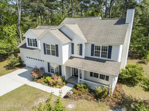 1643 Chadwick Shores Drive Sneads Ferry NC 28460