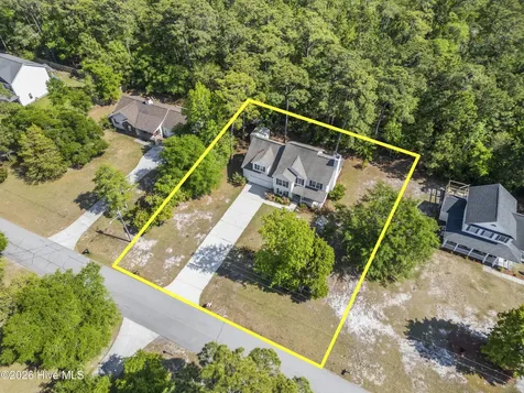 1643 Chadwick Shores Drive Sneads Ferry NC 28460