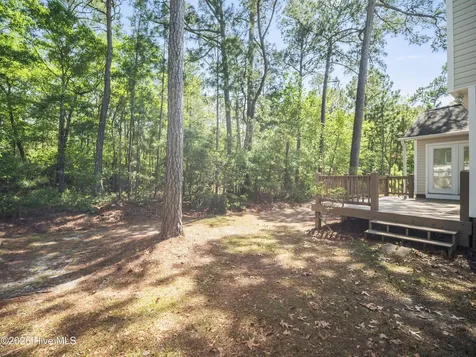 1643 Chadwick Shores Drive Sneads Ferry NC 28460