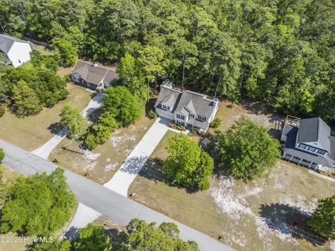 1643 Chadwick Shores Drive Sneads Ferry NC 28460