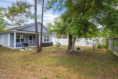 206 NE 76th Street Oak Island NC 28465