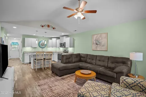 206 NE 76th Street Oak Island NC 28465