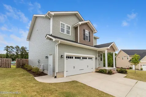 105 Woodford Lane Vass NC 28394