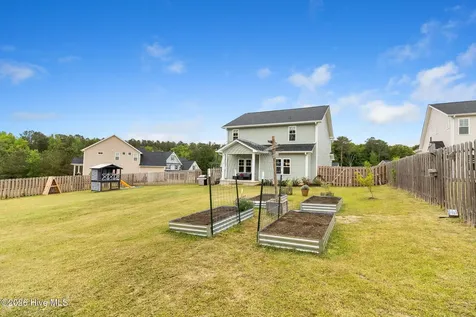 105 Woodford Lane Vass NC 28394