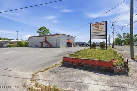 222 Henderson Drive Jacksonville NC 28540