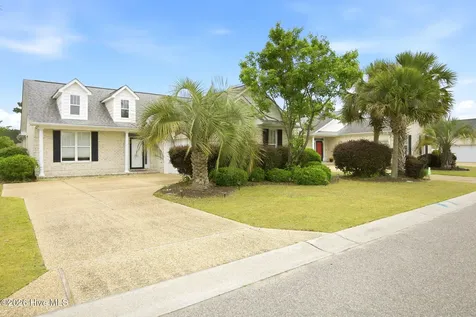 1018 Garden Club Way Leland NC 28451