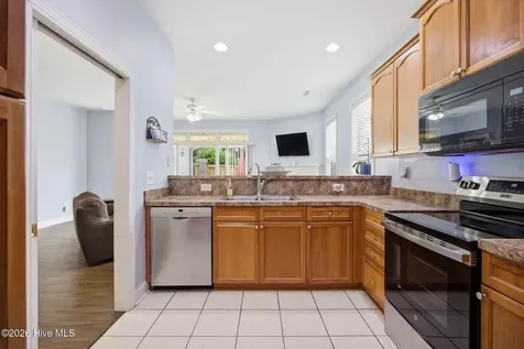 1018 Garden Club Way Leland NC 28451
