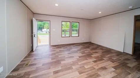 9115 E Calabash Drive SW Calabash NC 28467
