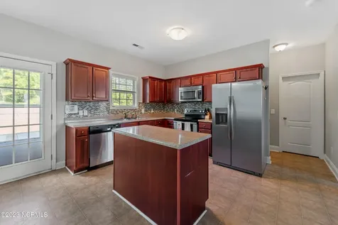 270 Silver Hills Drive Jacksonville NC 28546