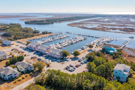 5057 Wyncie Wynd Southport NC 28461