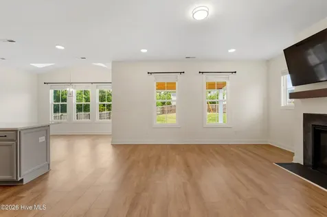 174 Tanglewood Court Hampstead NC 28443
