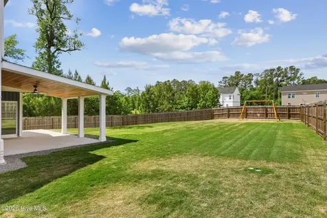 174 Tanglewood Court Hampstead NC 28443