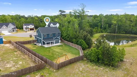 174 Tanglewood Court Hampstead NC 28443