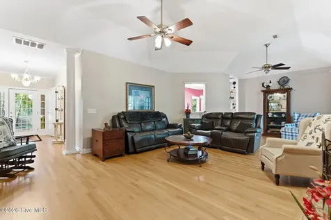 410 Whitebridge Road Hampstead NC 28443