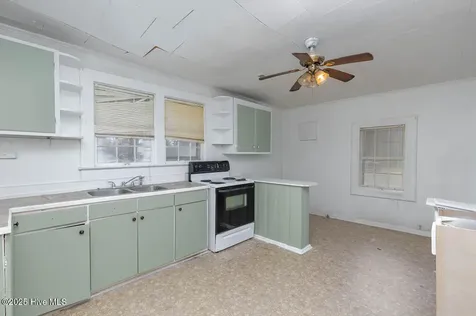 4355 Wallace Street Farmville NC 27828