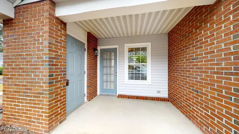 1203 Wilshire Circle Aberdeen NC 28315