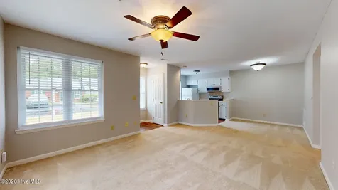 1203 Wilshire Circle Aberdeen NC 28315
